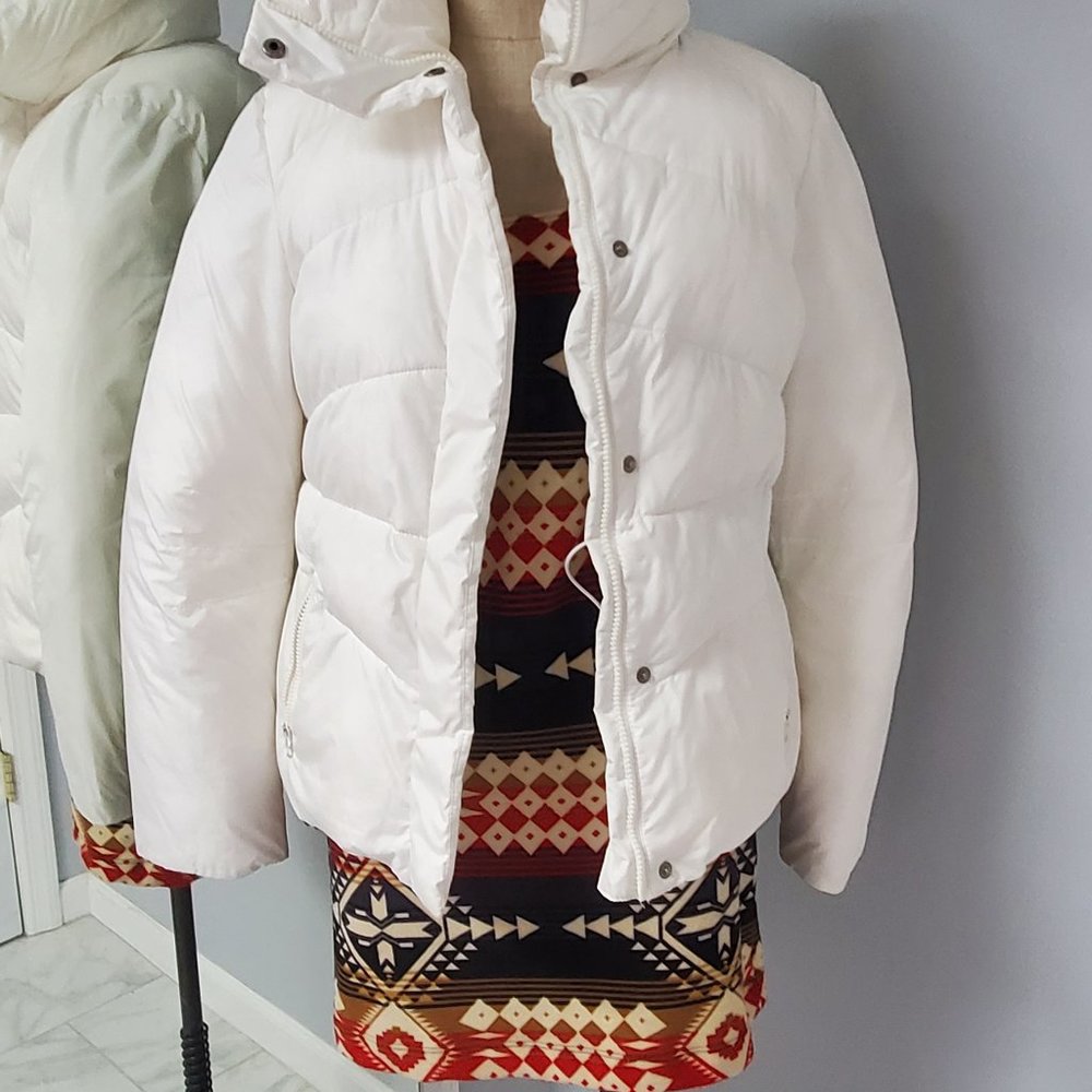 NWT White Puffer Jacket
